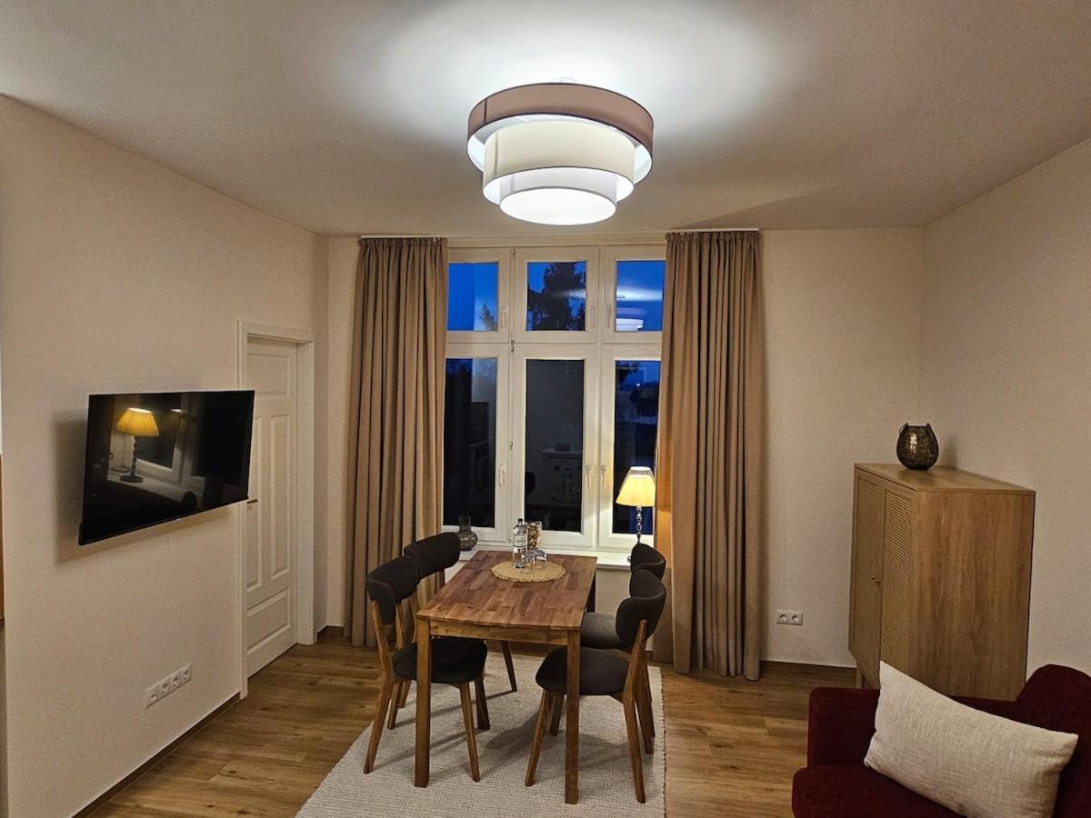 Ferienwohnung Glueck Am See ชแตร์นแบร์ก ภายนอก รูปภาพ
